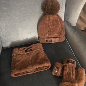 Brown winter warm up bundle
